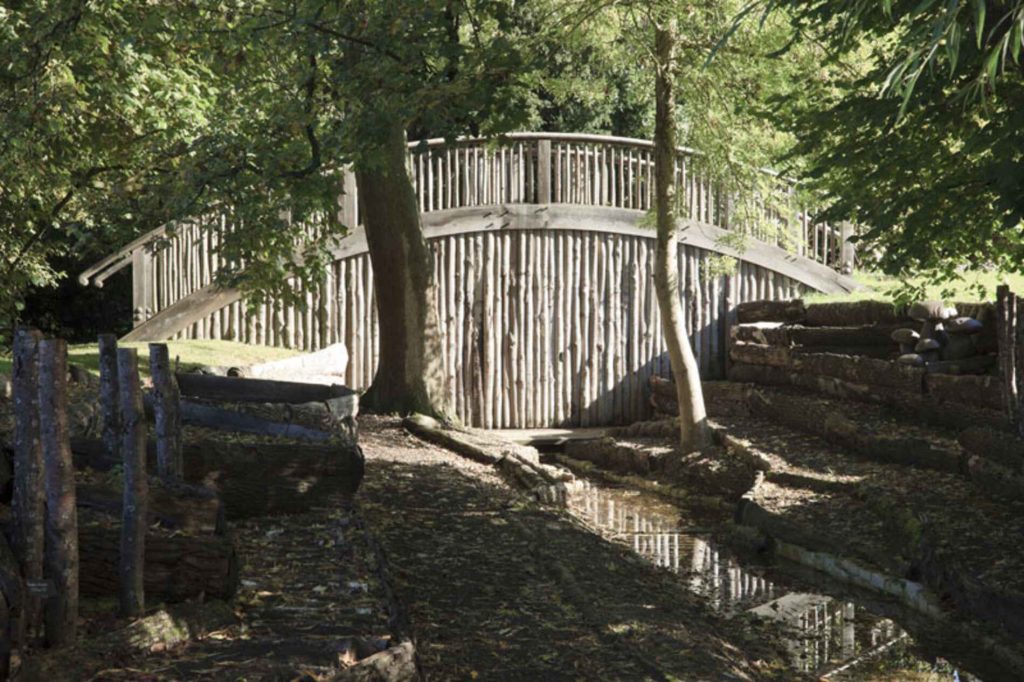 Le Manoir - Mushroom Bridge